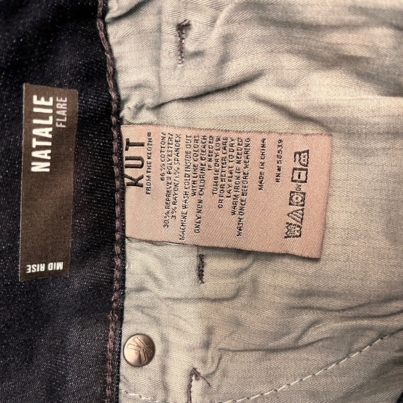 NWT Kut from the Kloth Dark Blue Flare Jeans 10 - Picture 8 of 14